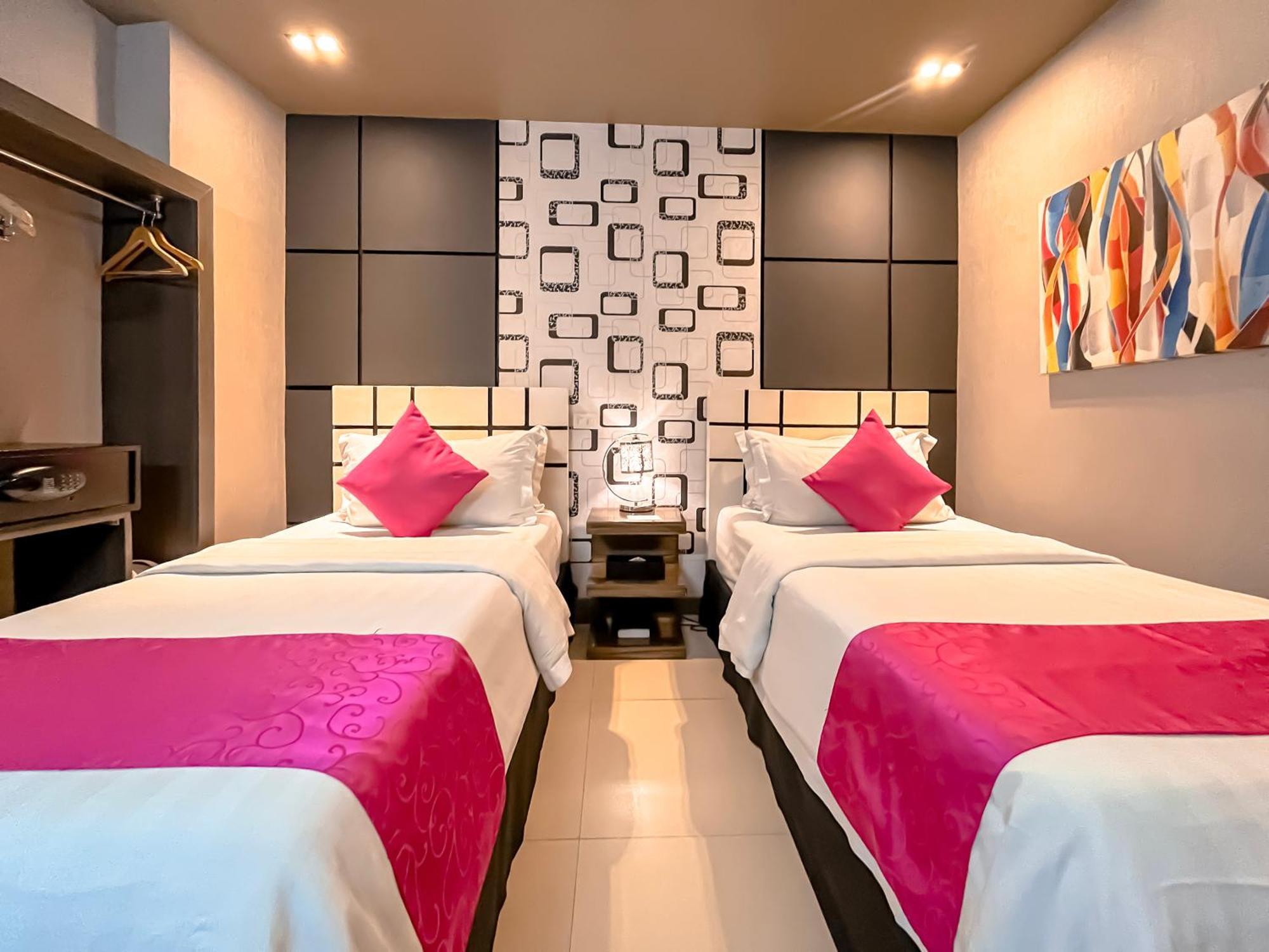 Eloisa Royal Suites Lapu-Lapu City Bagian luar foto